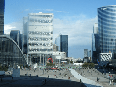 coursier-la-defense
